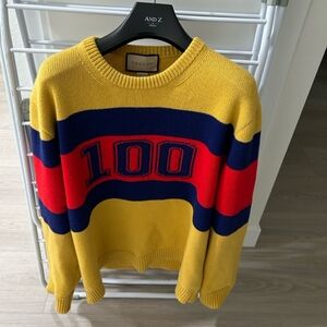 Large Gucci yellow sweater
